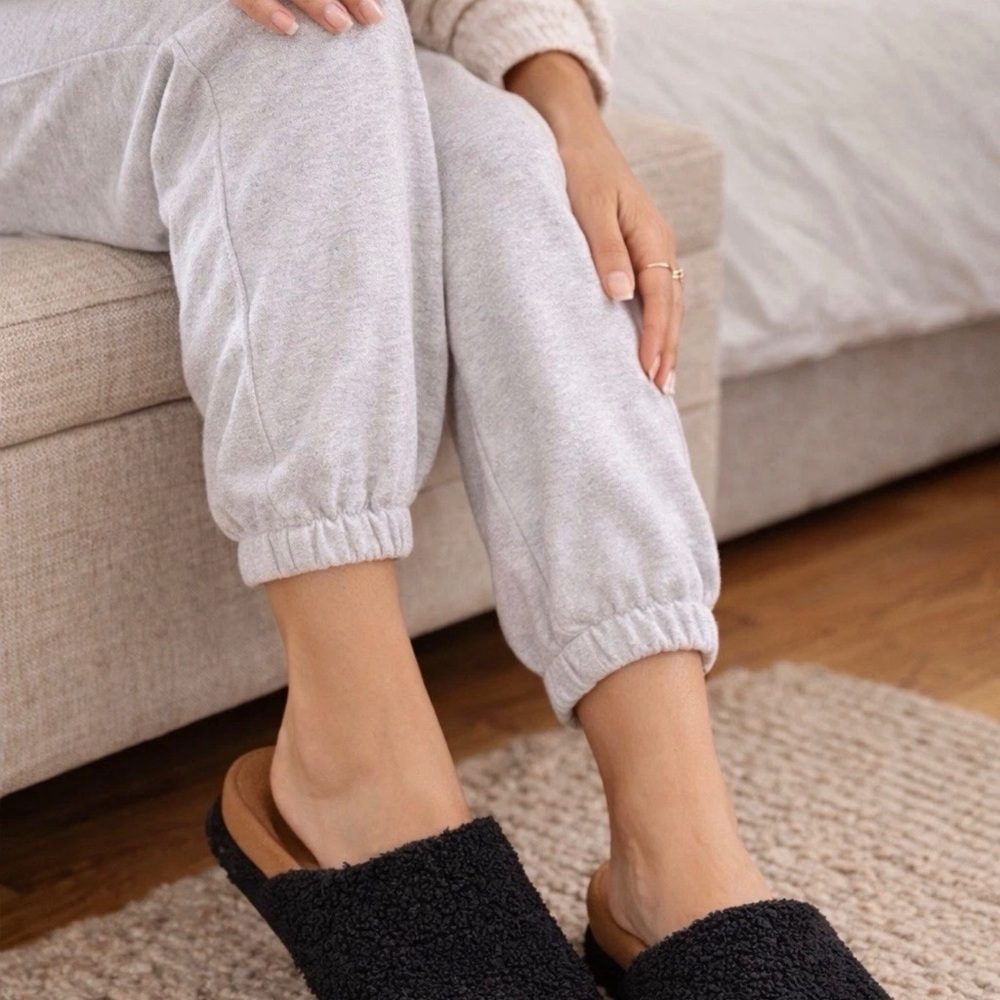 Nicole Miller Bondy Black Faux Fur Slippers